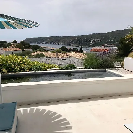Boutique Calma Blanca 4*