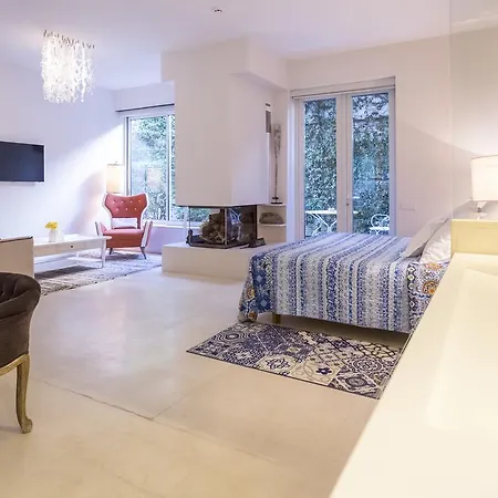 Boutique Calma Blanca קדאקז