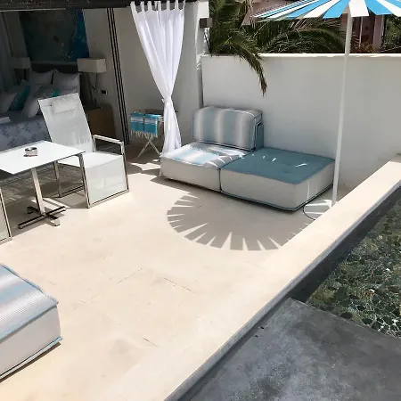 Отель Boutique Calma Blanca Кадакес